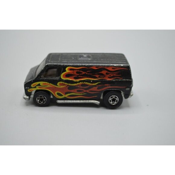 Hot Wheels Chevy Super Van Diecast Car Lot of 2 Hong Kong Flames Paint - Picture 6 of 11